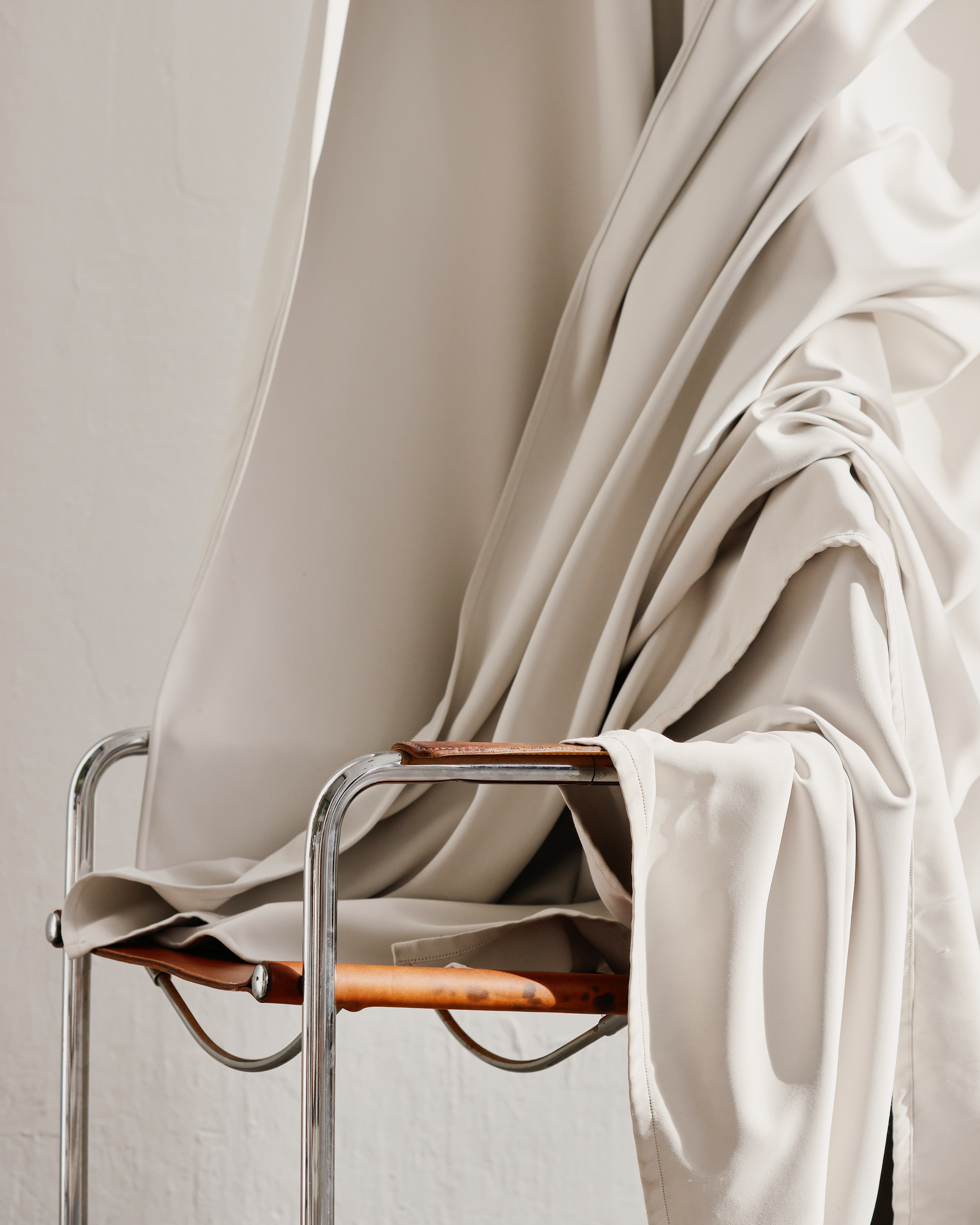 Thonet S34 Freischwinger