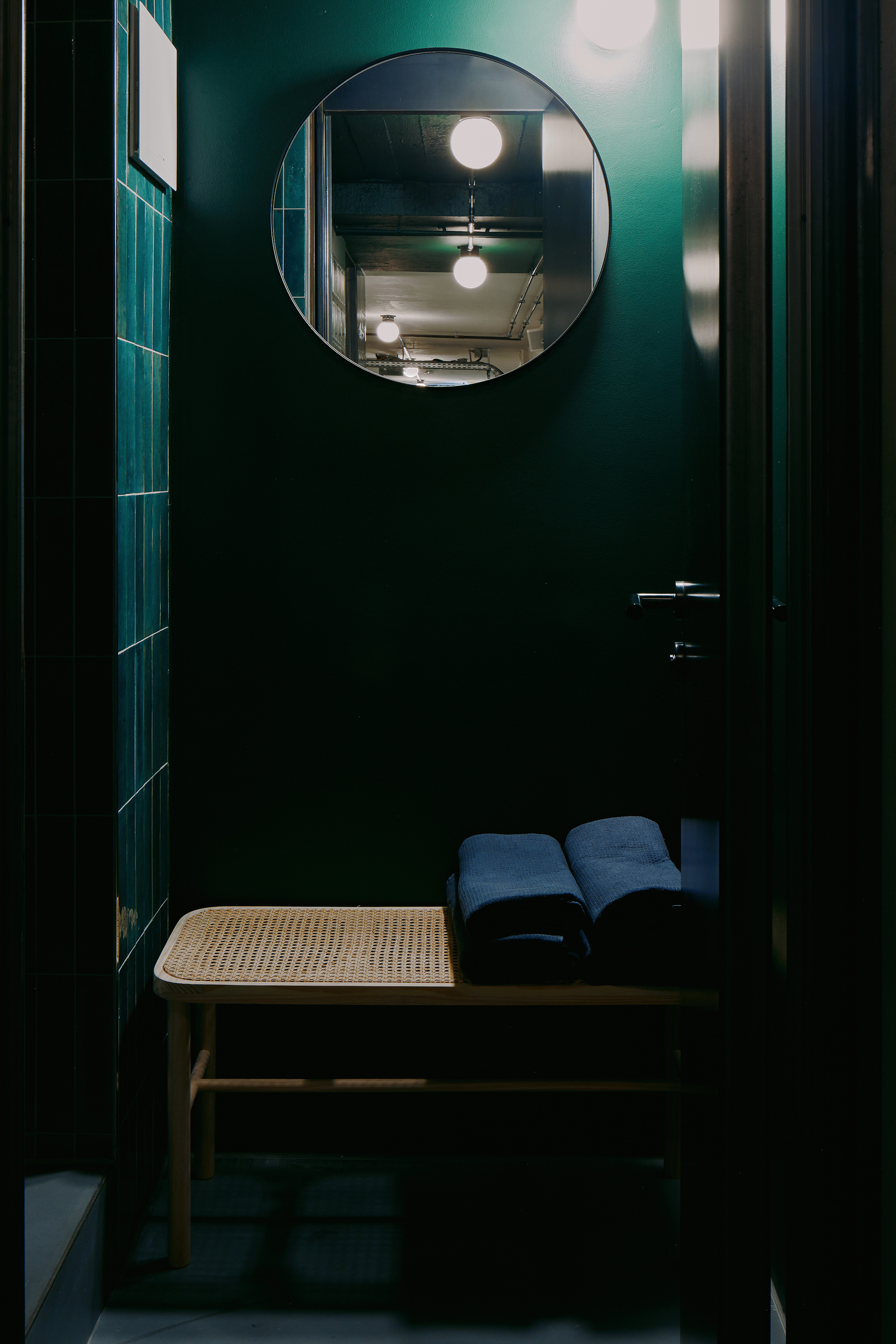 shower kju.studio