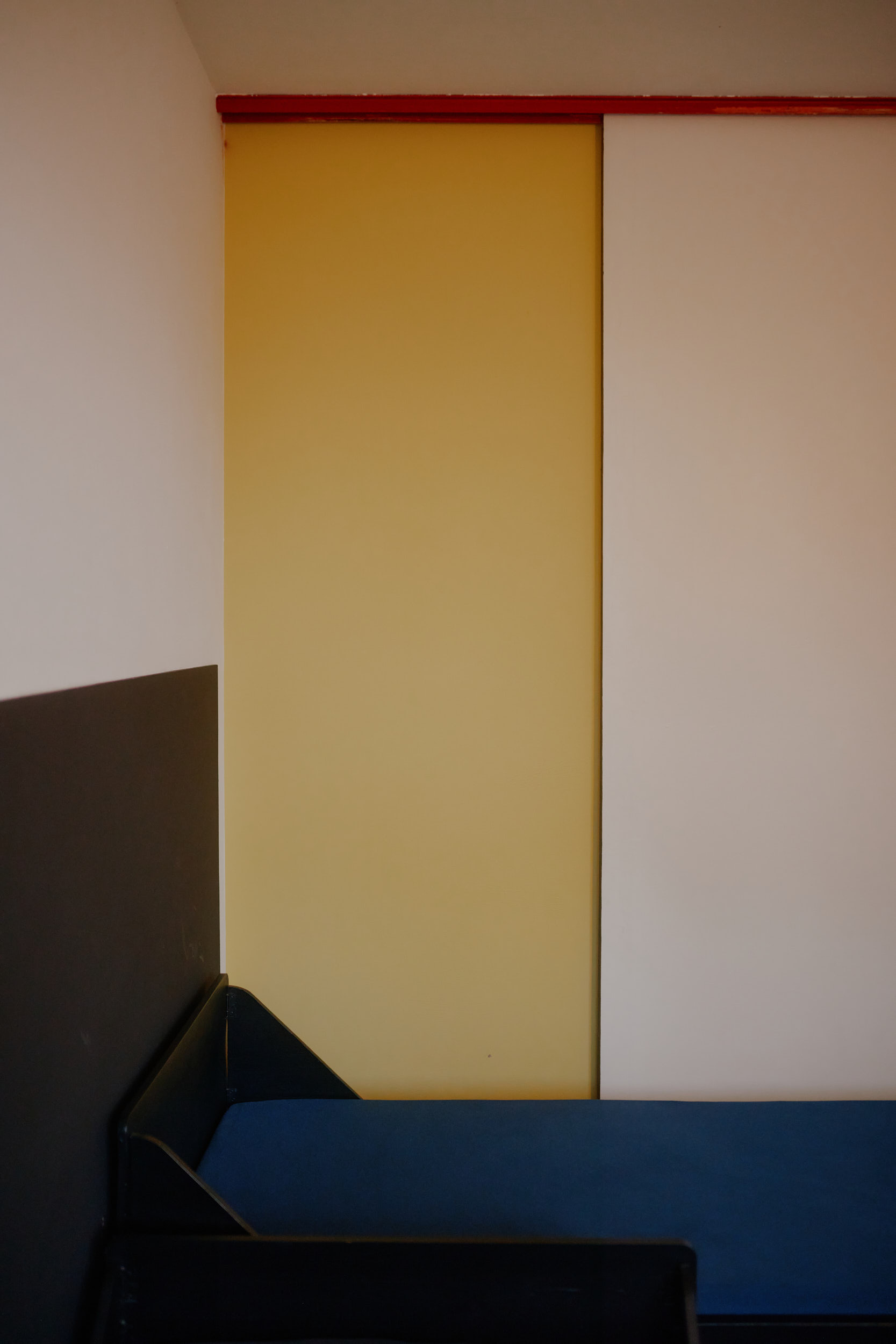 Interieurfotografie des Rietveld Schröder Hauses – flexible Räume und verschiebbare Wände