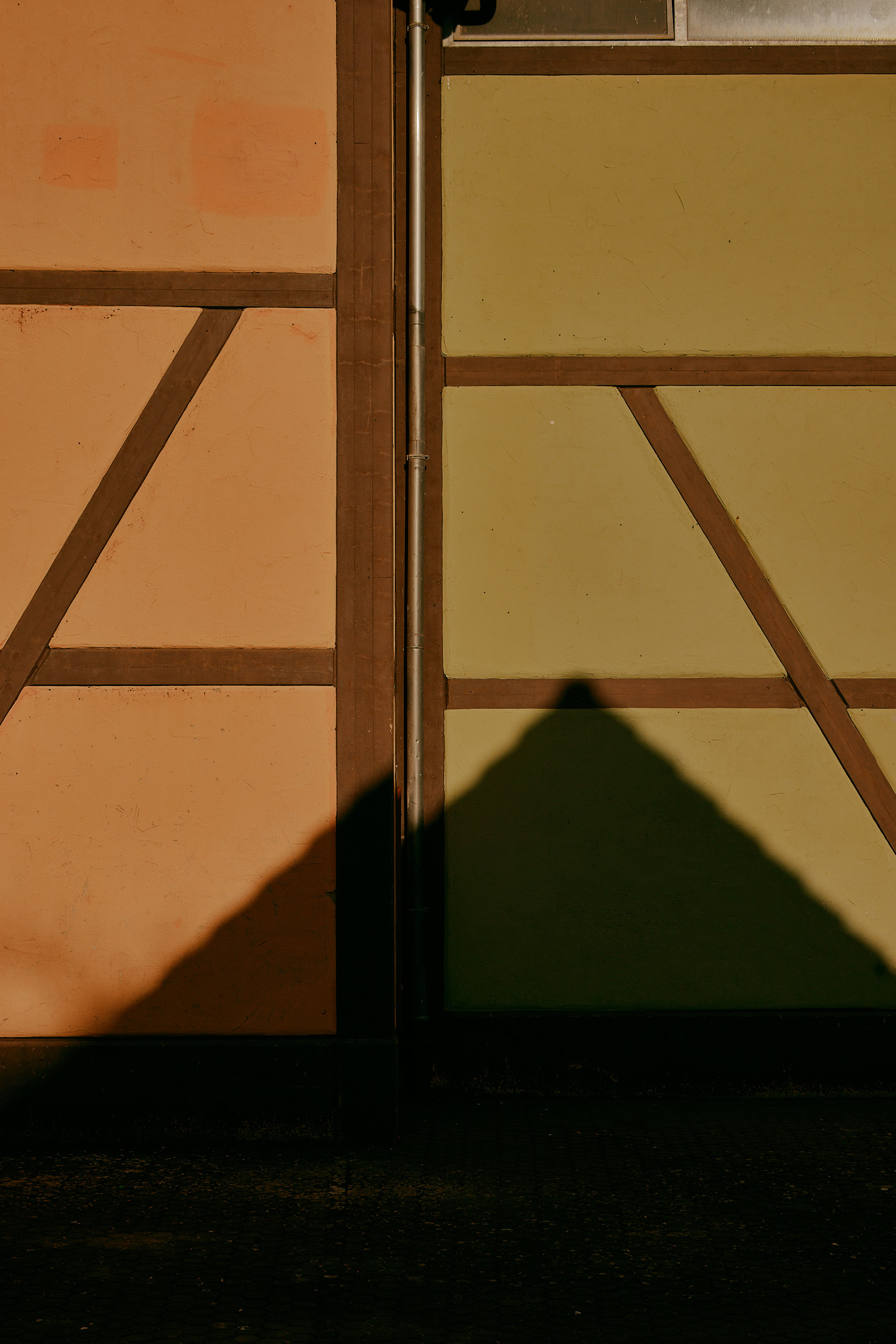 Composition of light and lines in a former tactical training space in Bonnland.