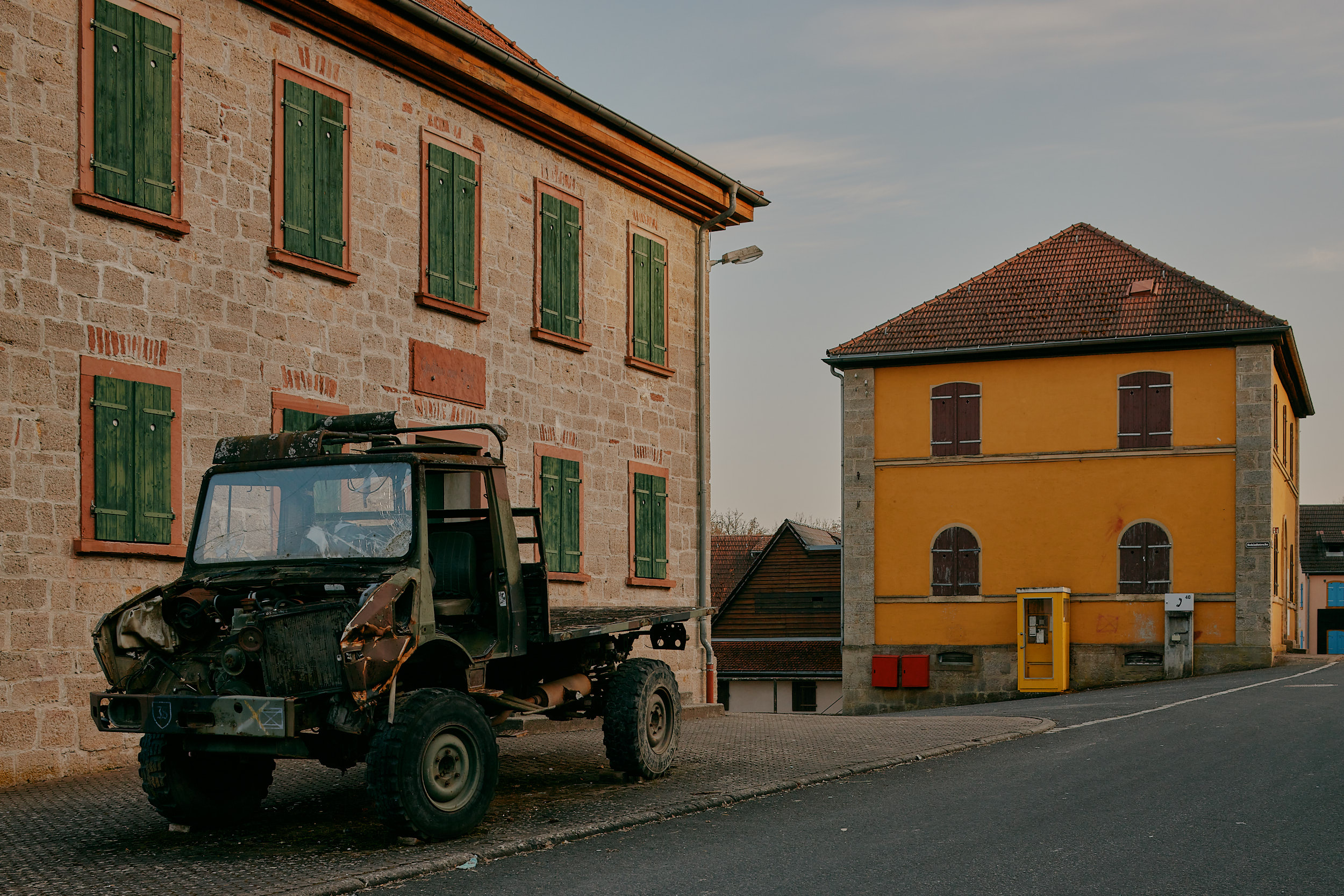 David Altrath documents the spatial logic of a Bundeswehr training environment.
