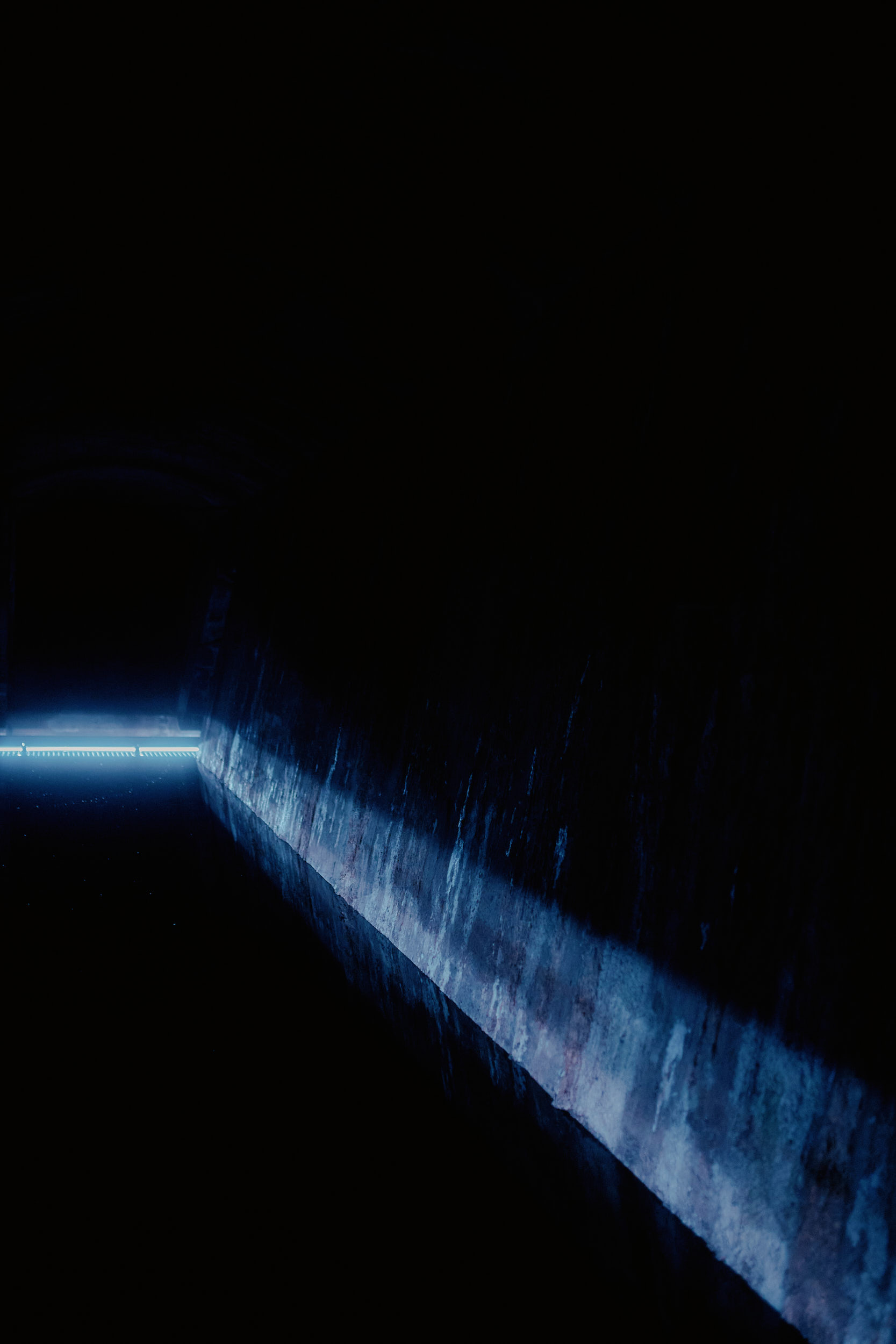 Unterirdisches Ausstellungserlebnis in der Cisternerne, festgehalten vom Architekturfotografen David Altrath.