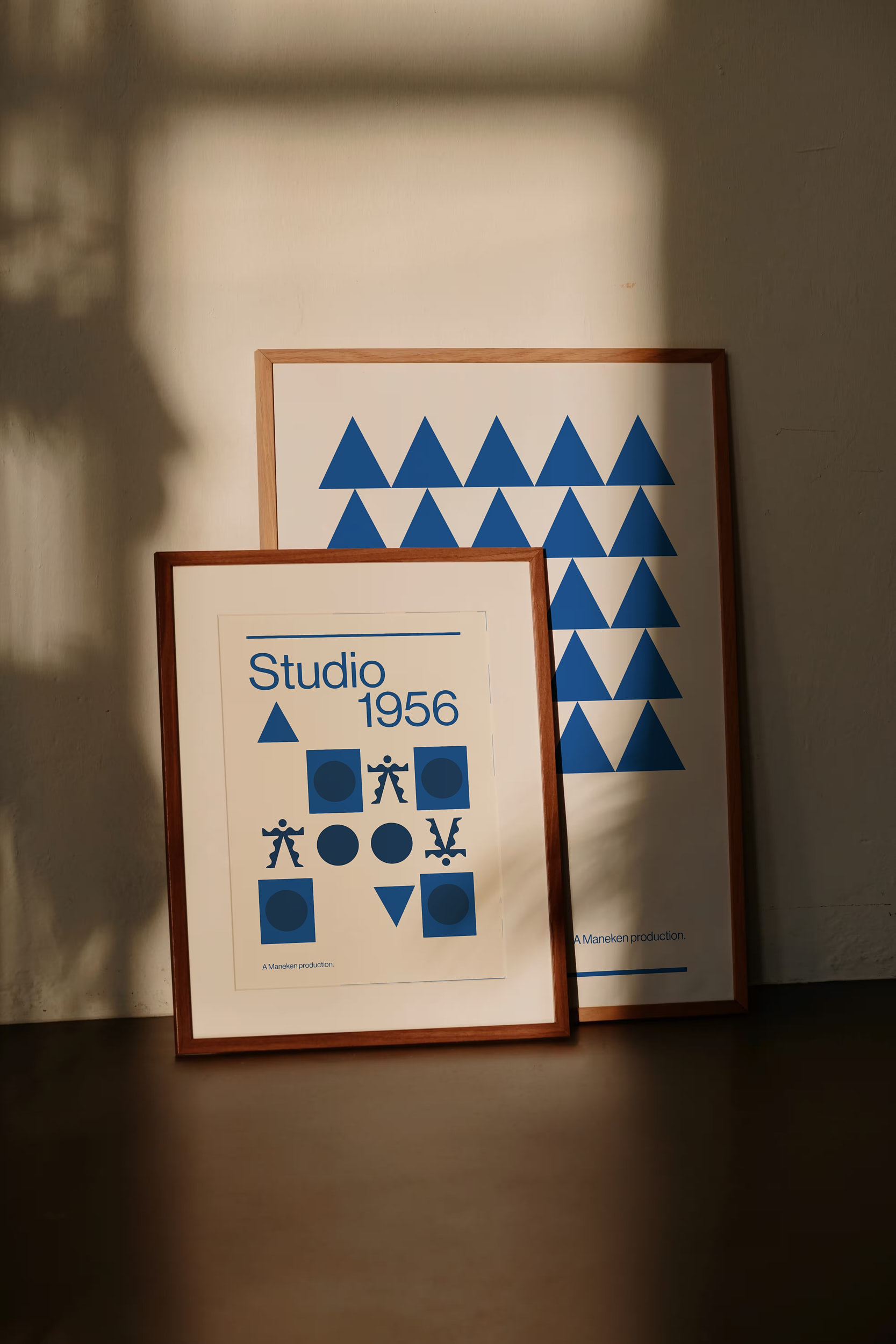 Still Life Mockup-Fotografie der Kollektion „Studio 1956“ von MANEKEN, fotografiert von David Altrath.