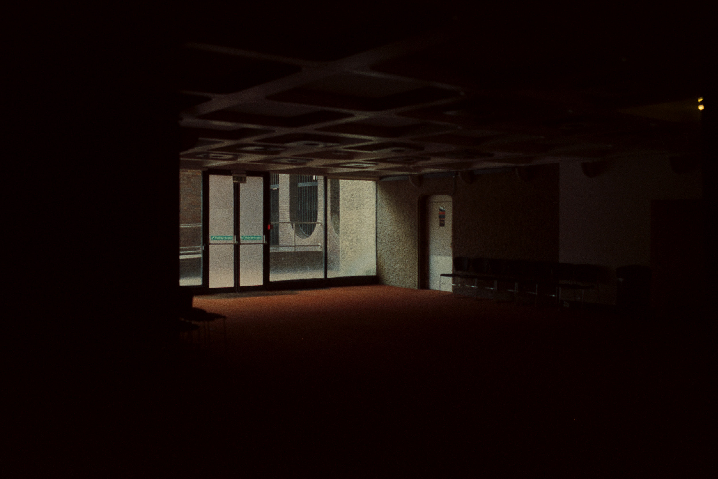 Atmosphäre im Barbican-Komplex festgehalten von David Altrath.