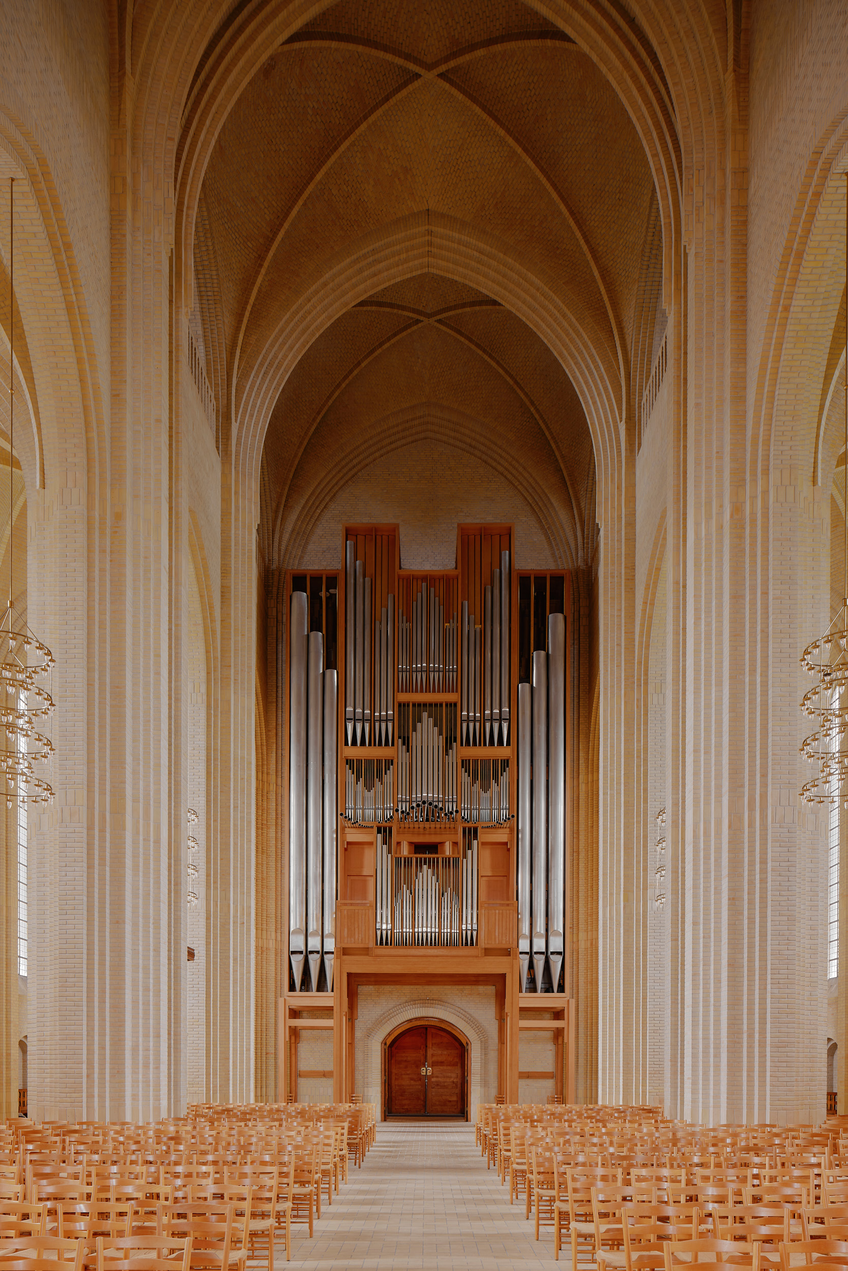 Architekturfotografie aus Hamburg: David Altrath dokumentiert die Grundtvigs Kirke