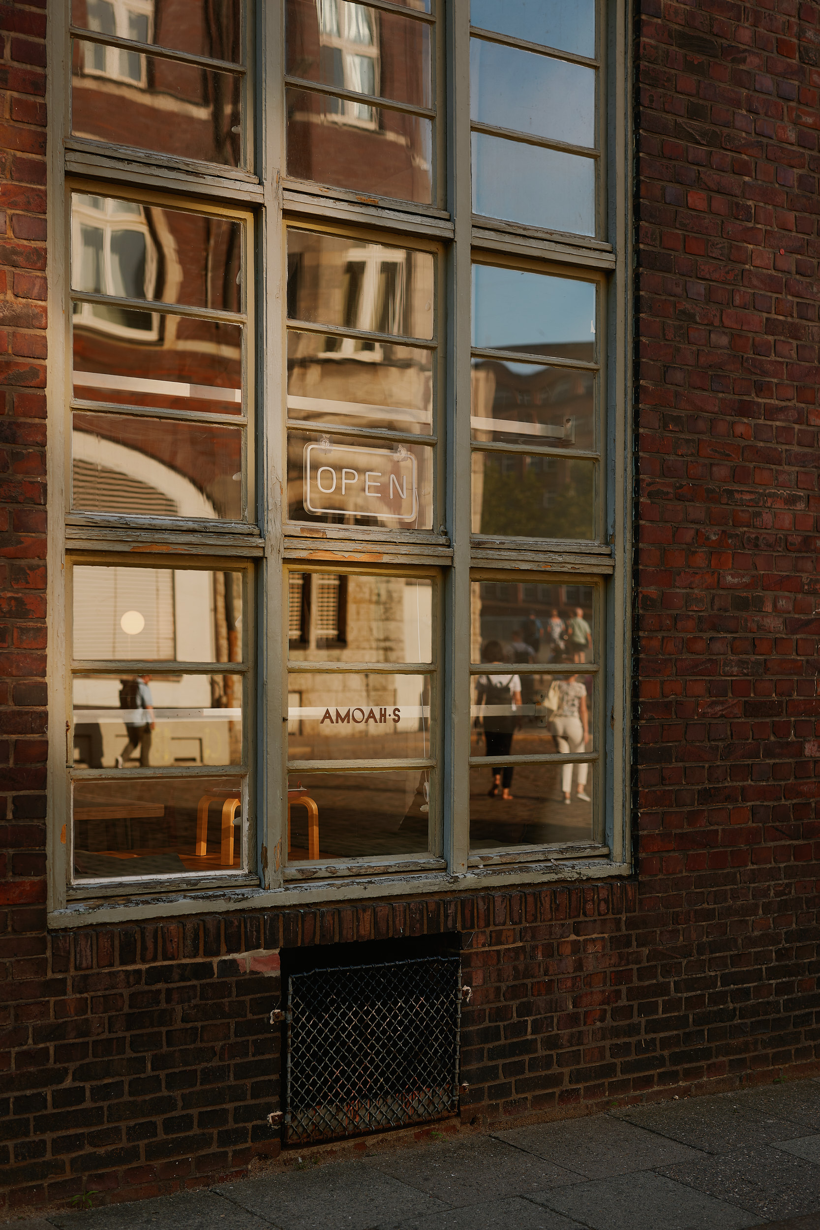 Gastronomy photography for restaurants and cafés with architectural approach