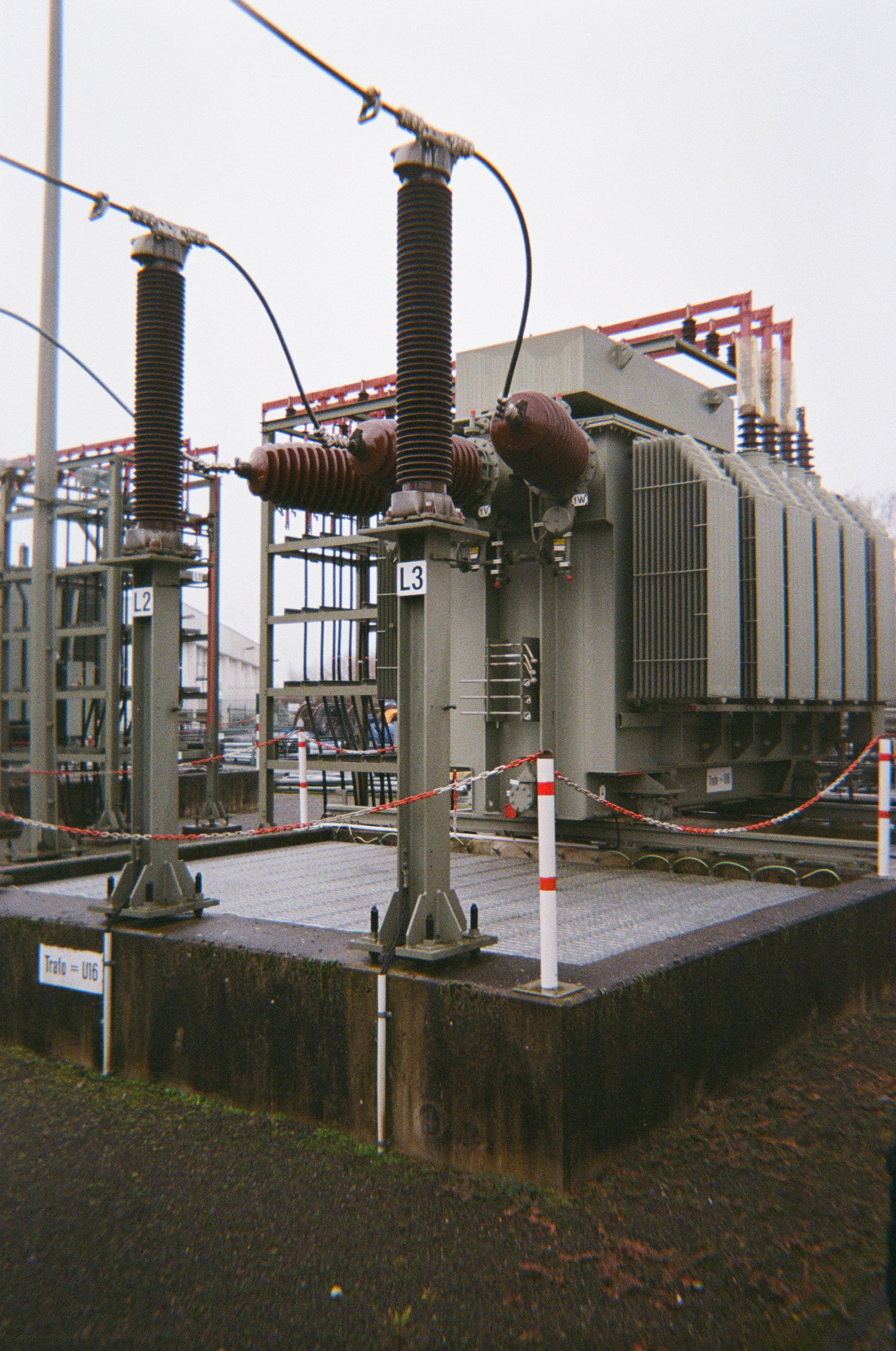 Corporate photography for energy infrastructure and public utility branding