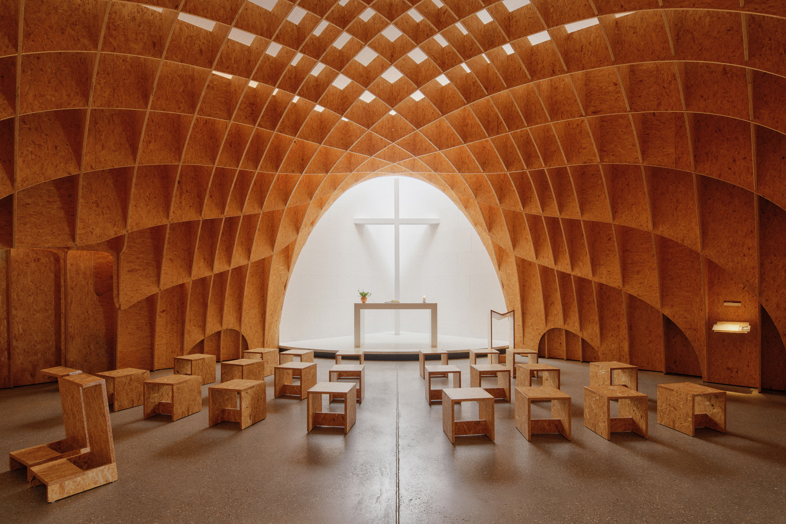 Autobahnkirche Siegerland interior captured by Hamburg architectural photographer David Altrath.