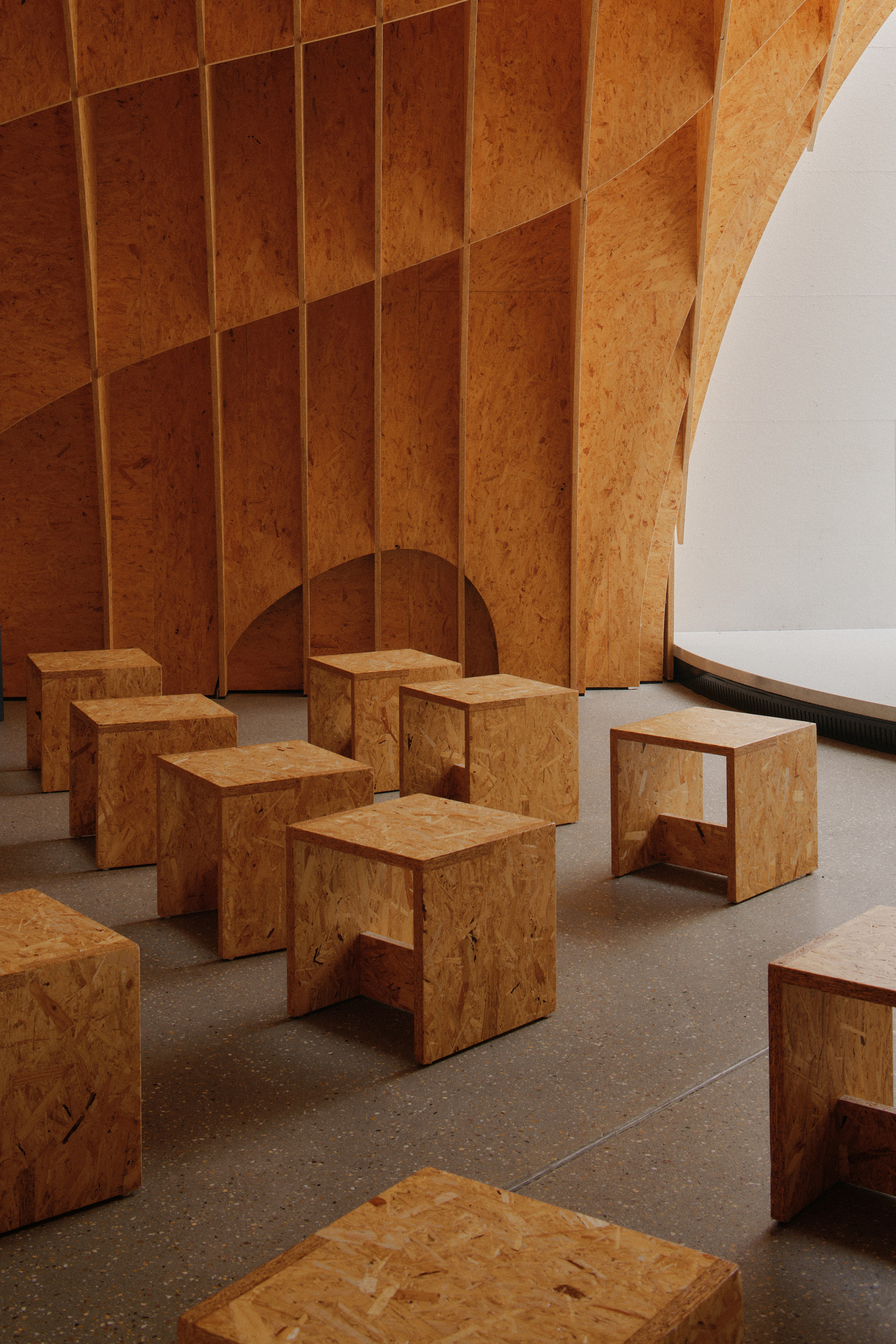 Contemporary church interior photography of Autobahnkirche Siegerland by David Altrath.