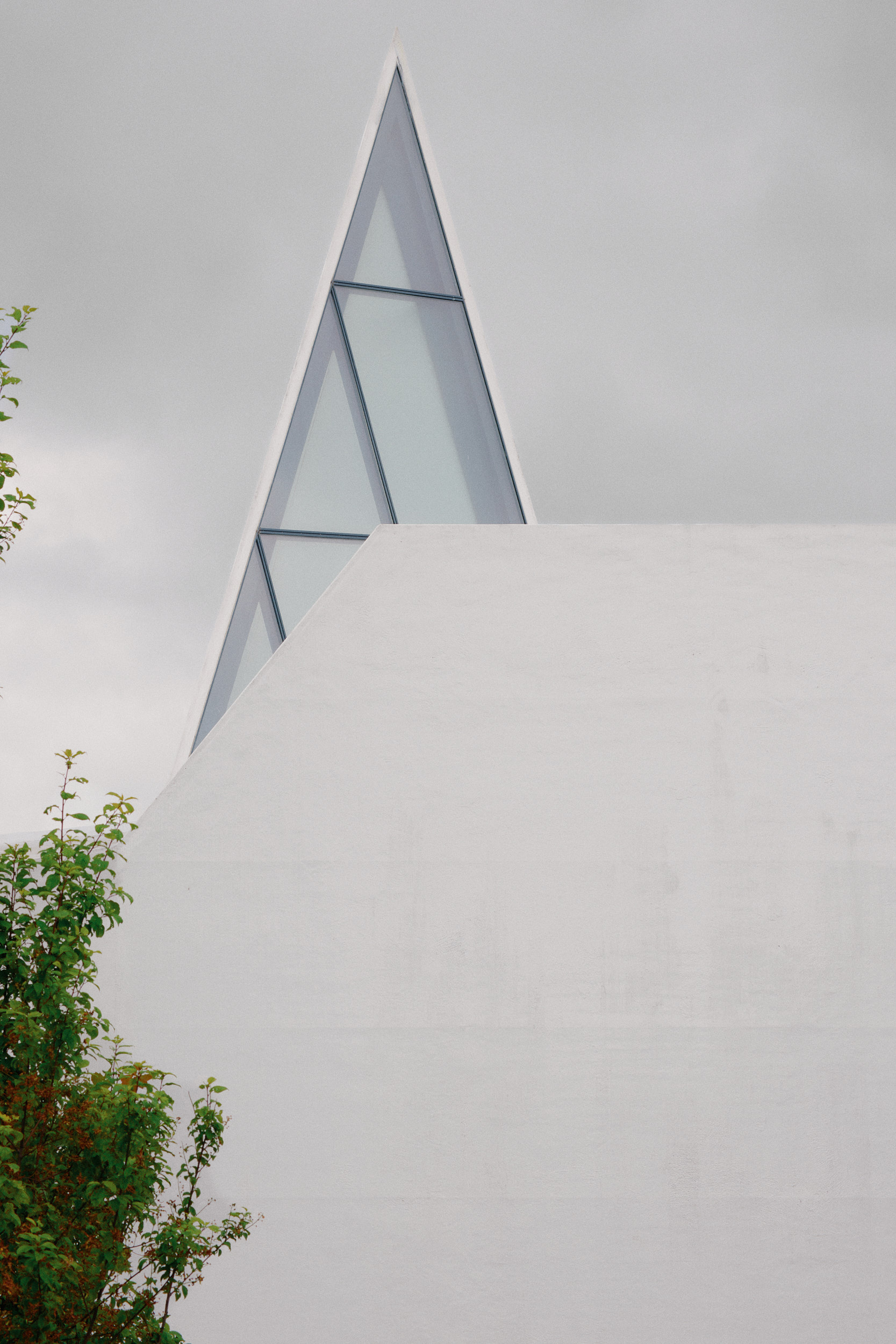 Autobahnkirche Siegerland exterior photographed by David Altrath, architectural photographer from Hamburg.