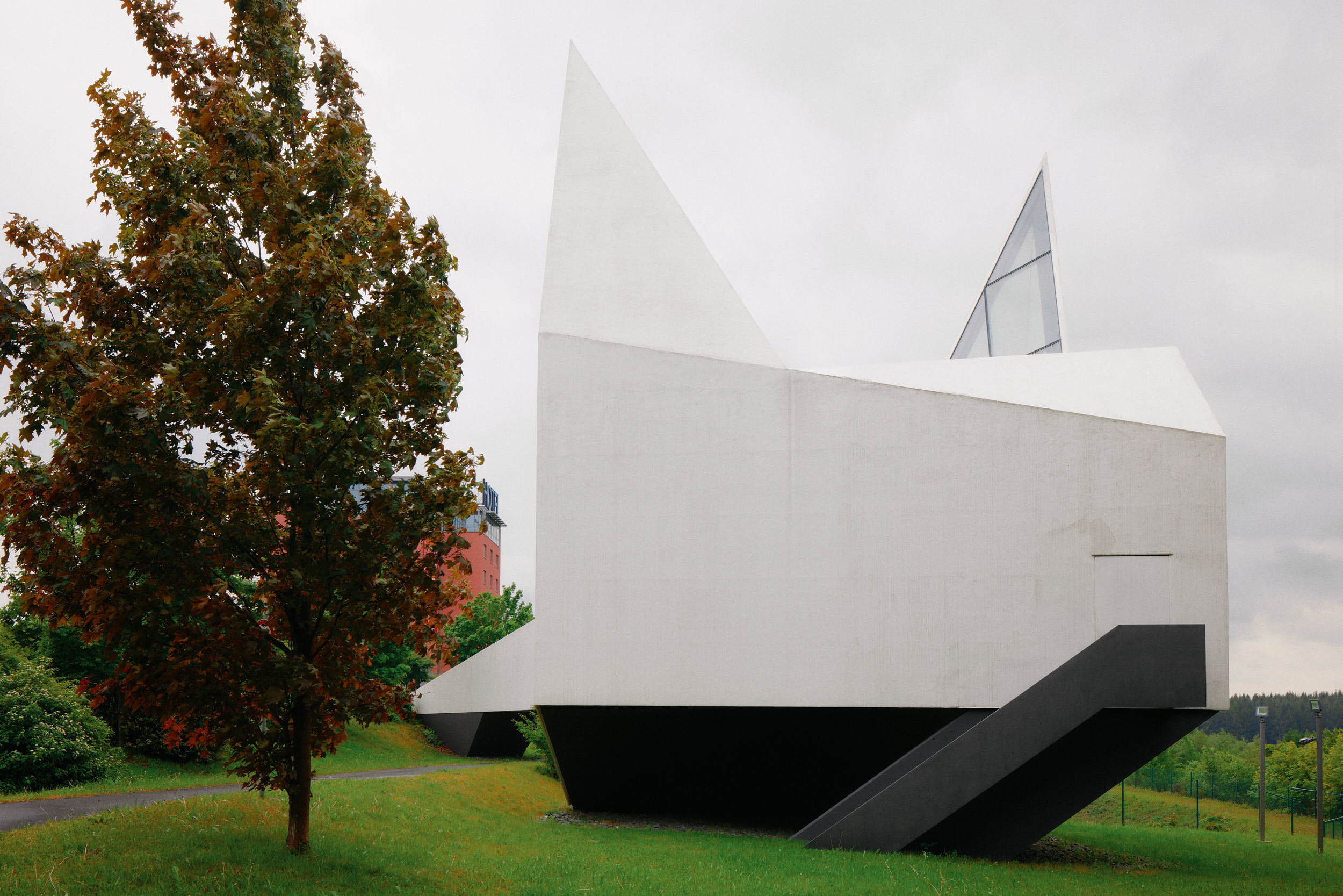 Autobahnkirche Siegerland by schneider+schumacher captured in precise architectural photography by David Altrath.