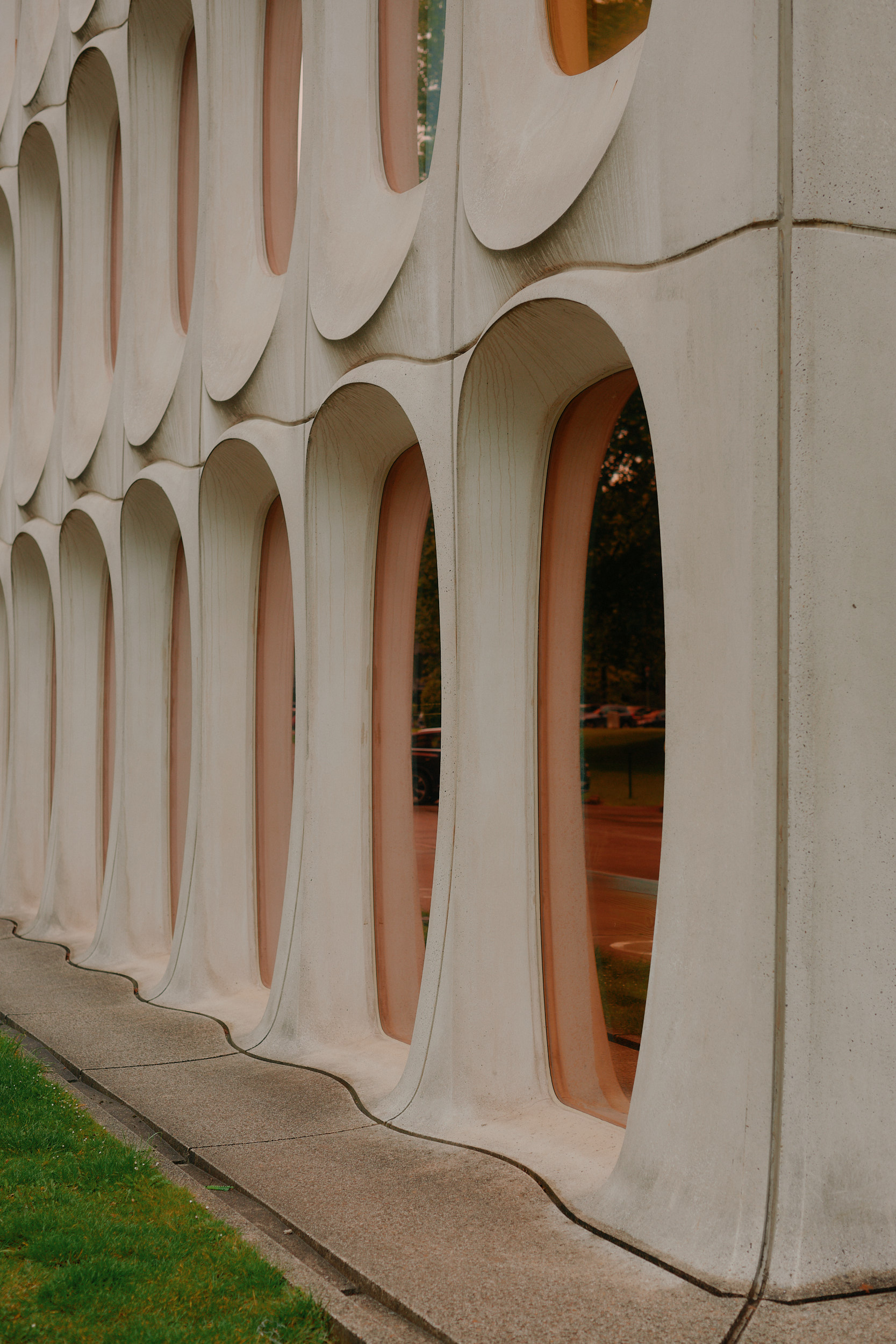 Architecture photograph of the CBR Building in Watermael-Boitsfort, Brussels